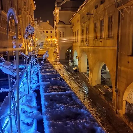 Apartament Podcienie Z Tarasem Bielsko-Biala Old Town Exterior foto