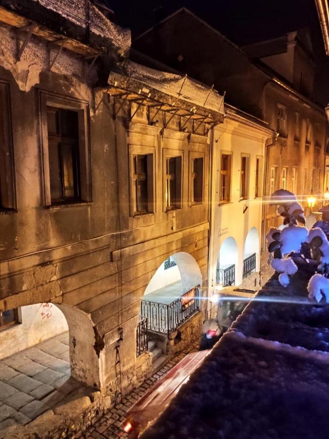 Podcienie Z Tarasem Old Town