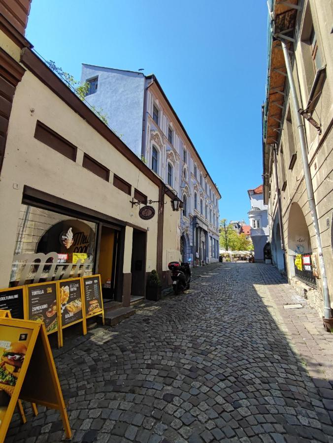 Podcienie Z Tarasem Old Town *